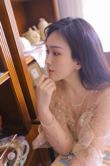 女朋友的丰满吗米